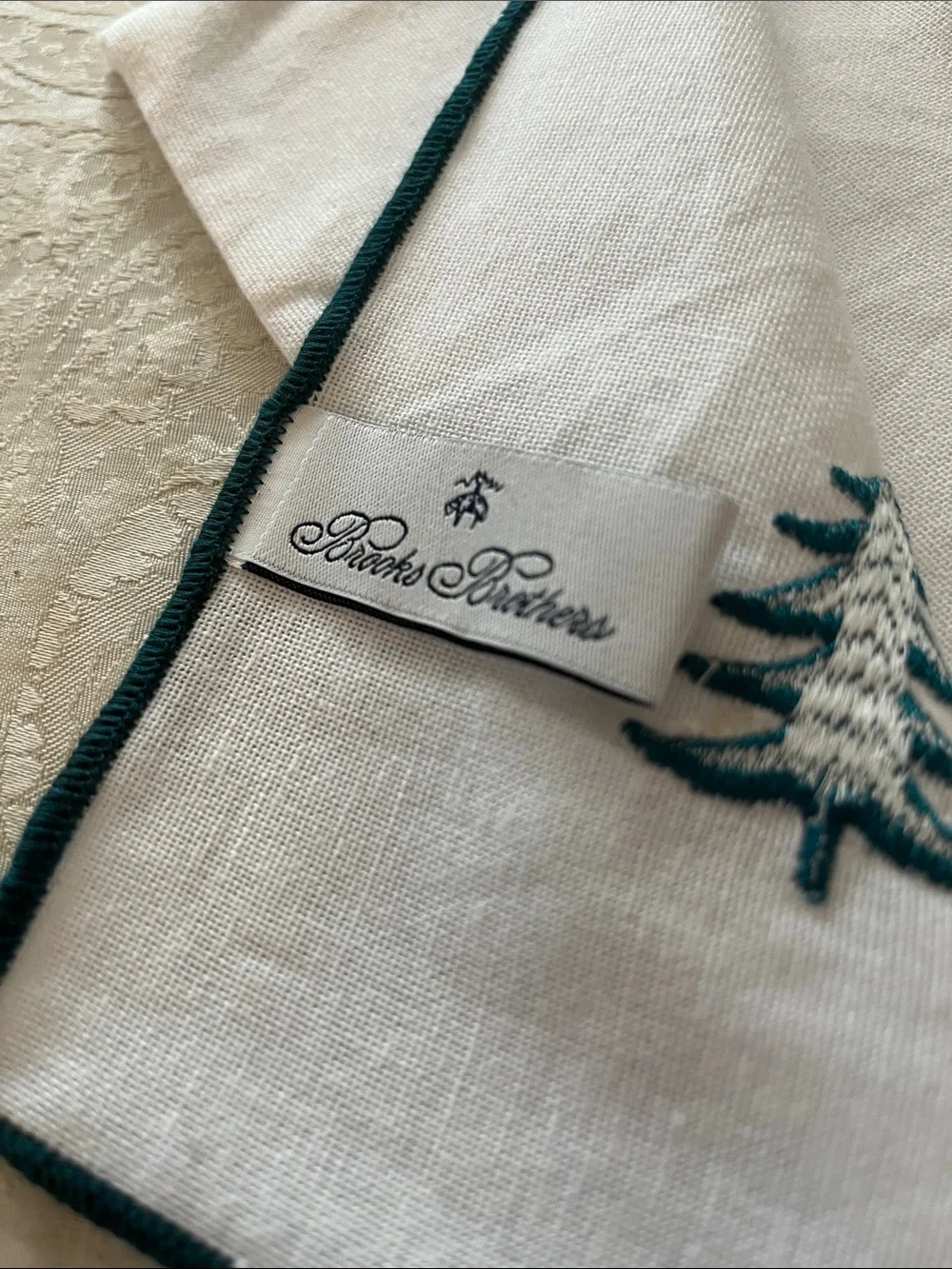 Brooks Brothers White and Teal Pine Embroidered Napkin Set of 8 cotton luxury